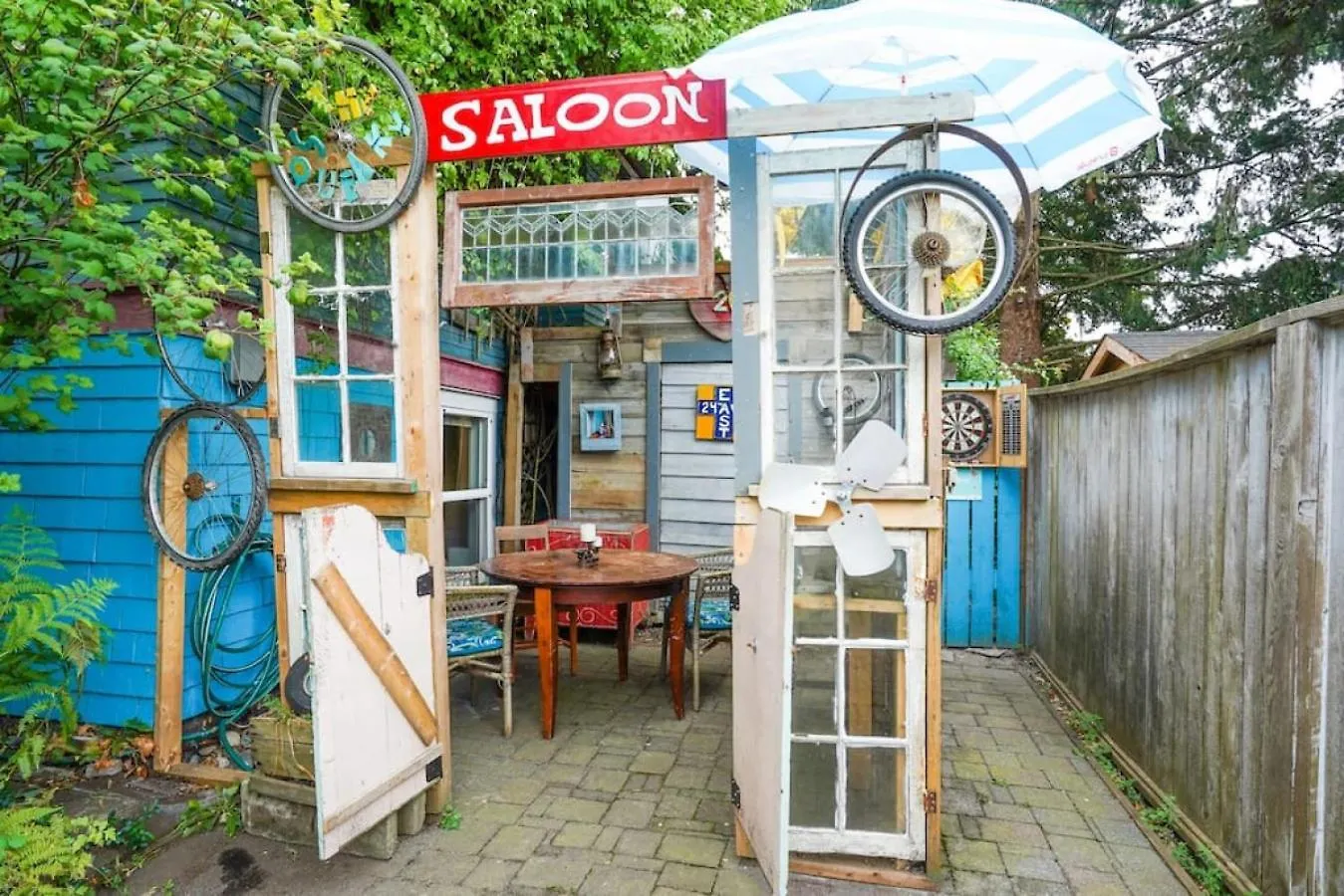 Artsy Private Guest Suite With Outdoor Saloon Vancouver Holiday home